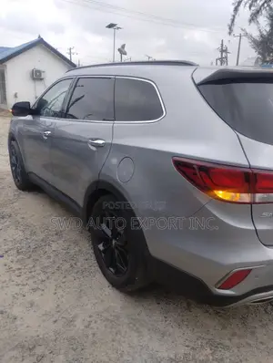 Hyundai Santa Fe Limited Ultimate AWD 2017 Silver