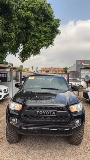 Toyota Tacoma 2023 Black