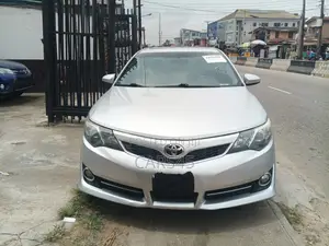 Toyota Camry 2013 Silver