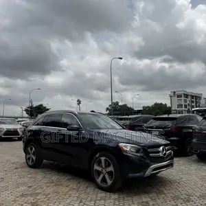 Mercedes-Benz GLC-Class 2016 Blue