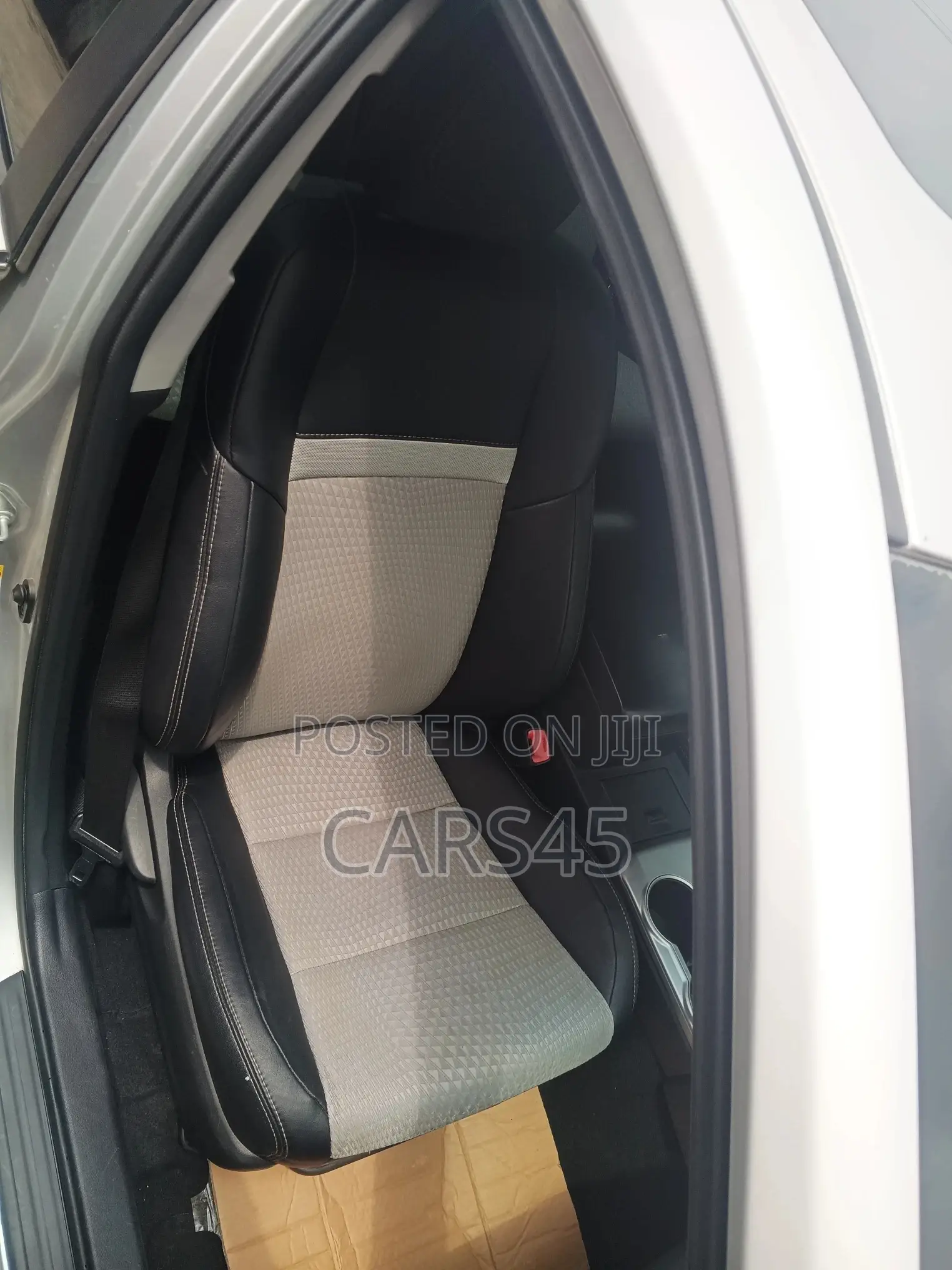 Toyota Camry 2013 Silver