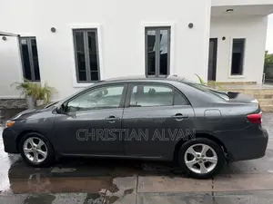 Toyota Corolla S 4dr Sedan (1.8L 4cyl 4A) 2012 Gray