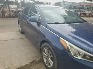 Hyundai Sonata SE PZEV 4dr Sedan (2.4L 4cyl 6A) 2015 Blue