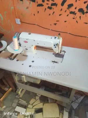 Industrial Sewing Machine