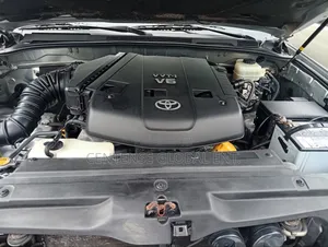 Toyota 4-Runner 2008 Silver