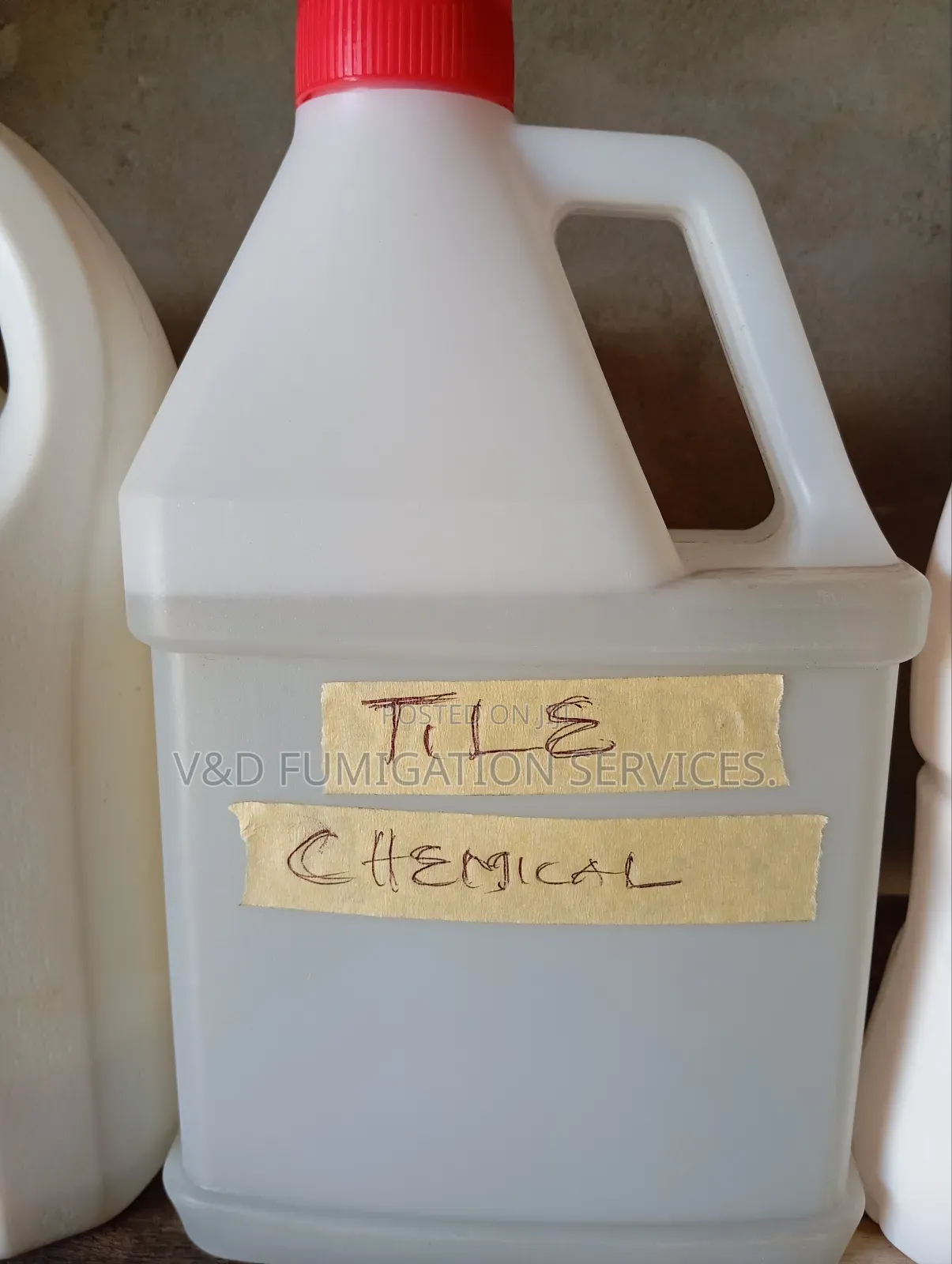 Tile Cleaning Chemical (HCL ACID)