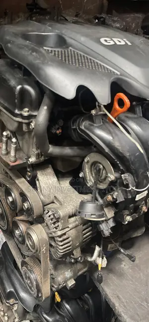 HYUNDIA Senifer Engine 2012