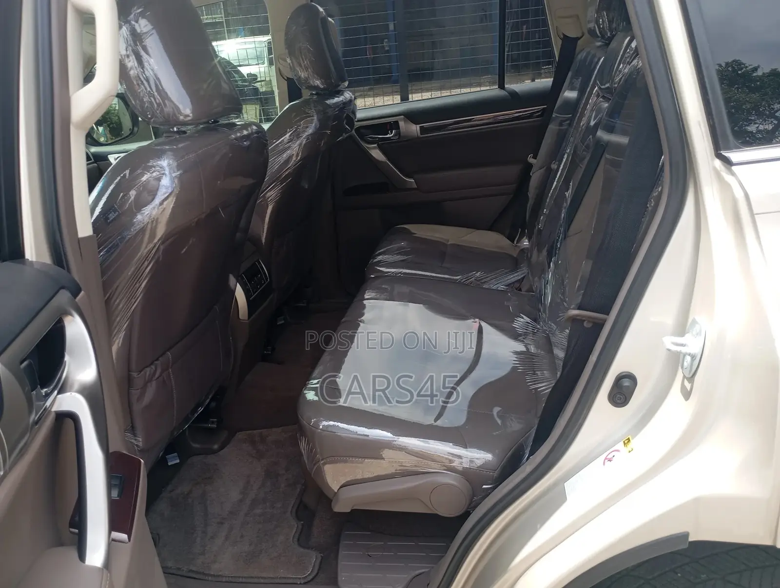 Lexus GX 2015 Gold