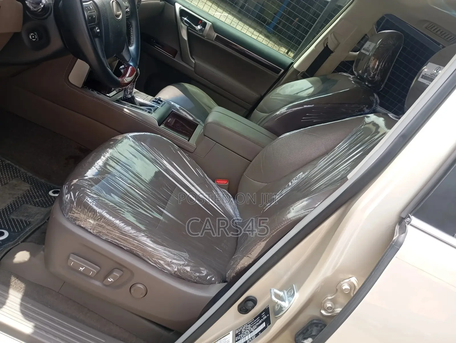 Lexus GX 2015 Gold