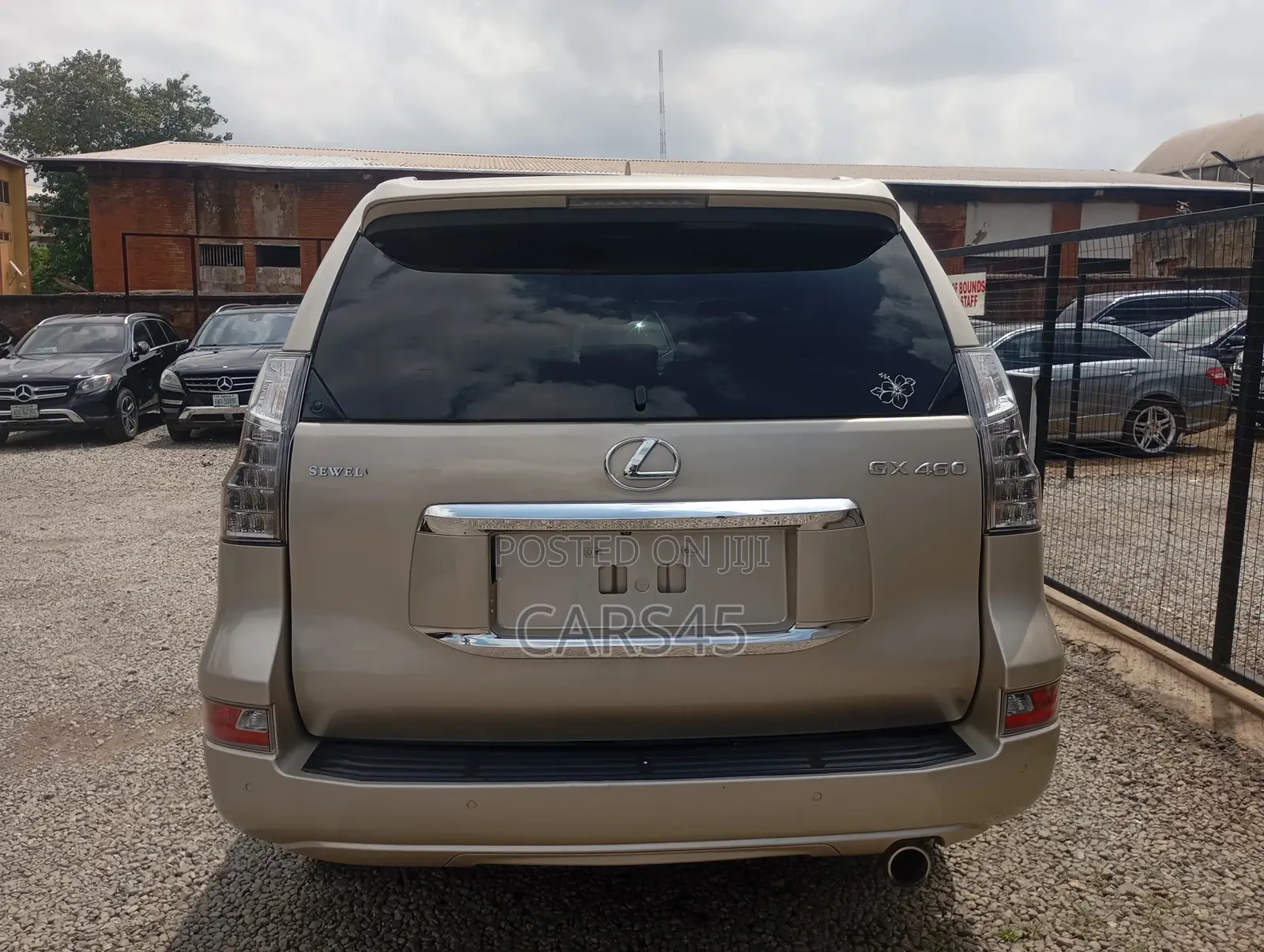 Lexus GX 2015 Gold
