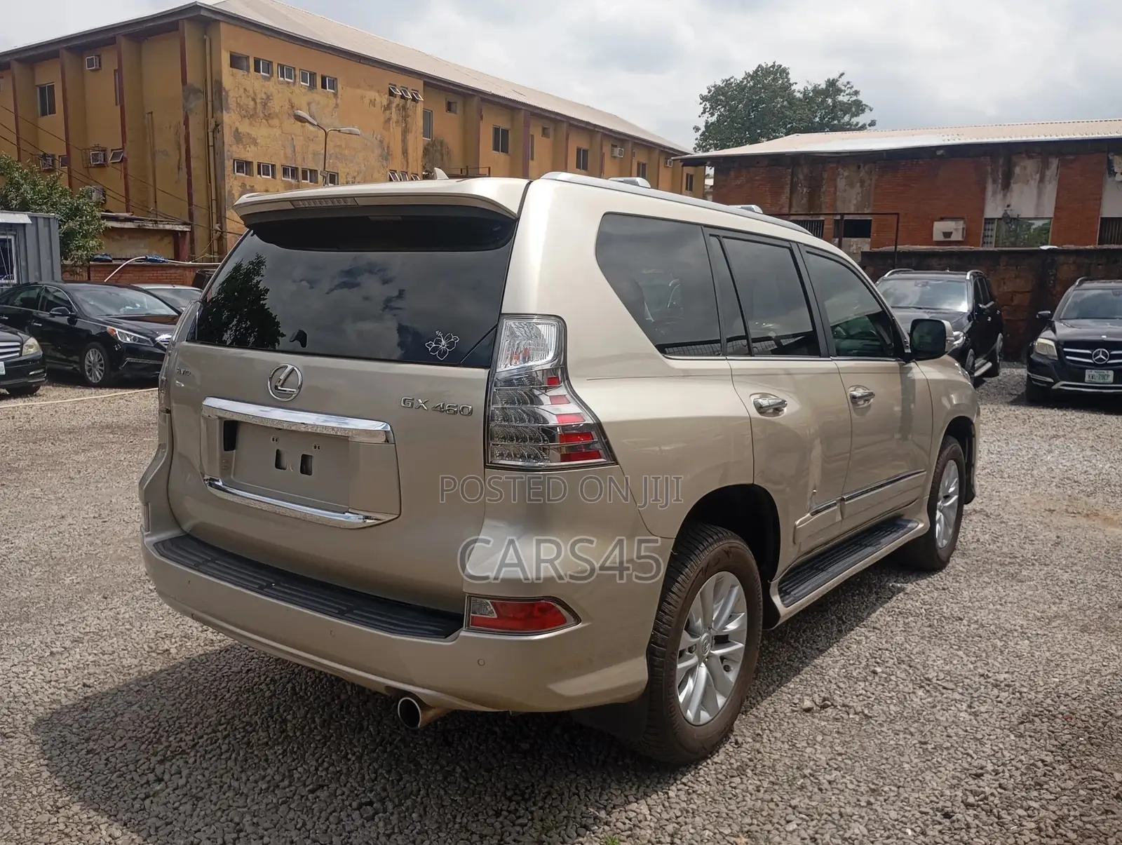Lexus GX 2015 Gold