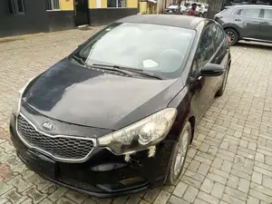 Kia Cerato 2014 Black
