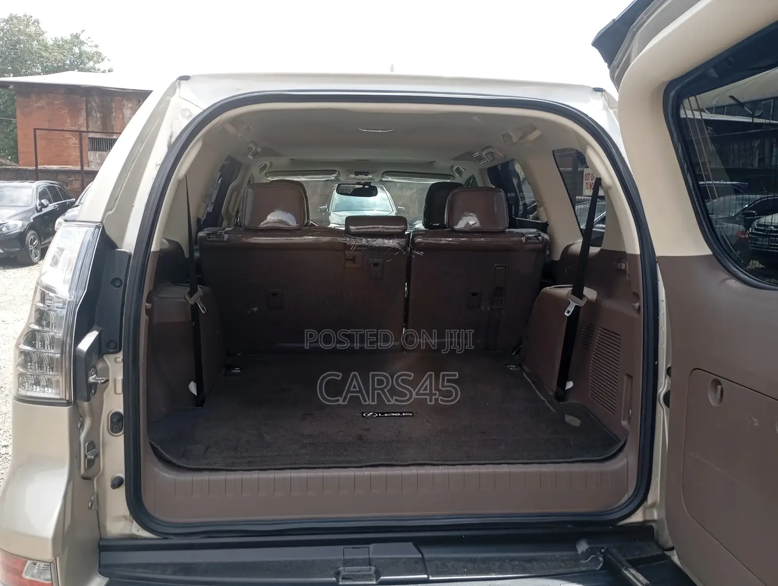 Lexus GX 2015 Gold
