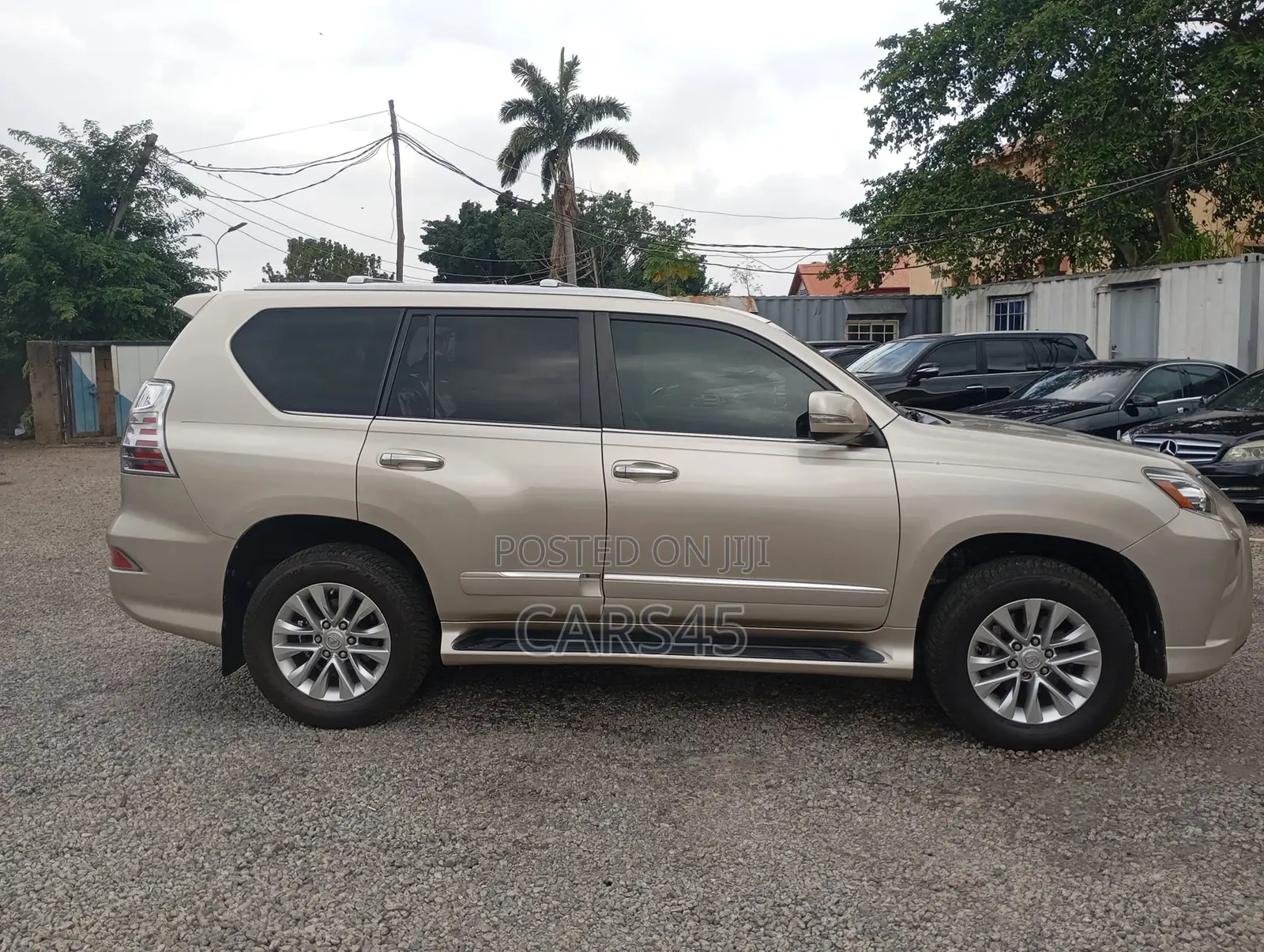 Lexus GX 2015 Gold