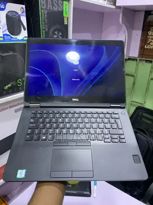 Laptop Dell Latitude E7470 8GB Intel Core i5 SSD 256GB