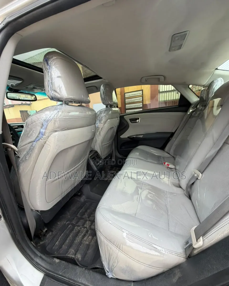 Toyota Avalon 2013 Silver