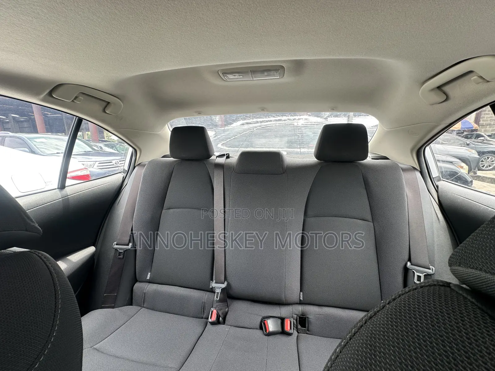 Toyota Corolla LE 2022 Silver