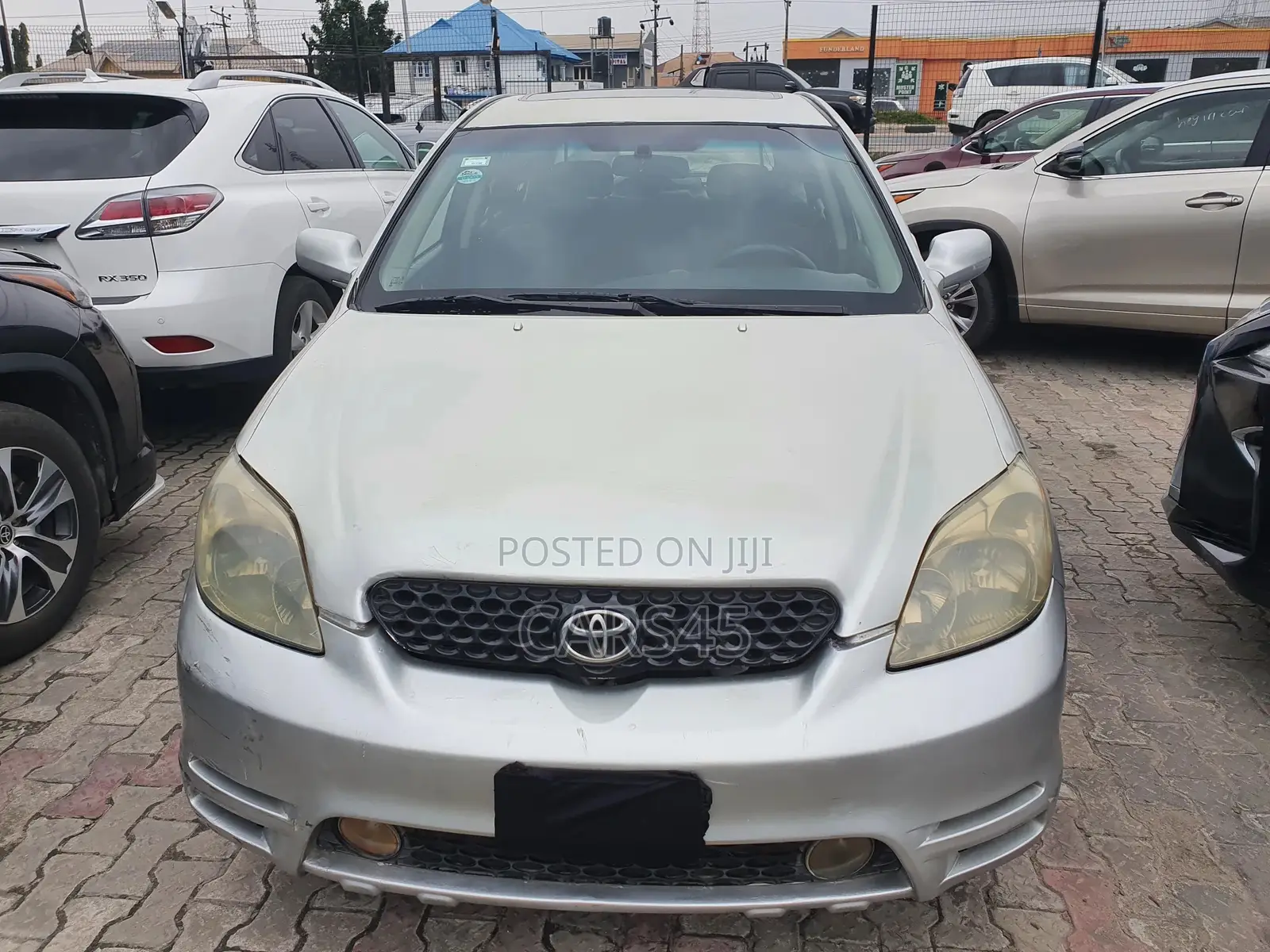 Toyota Matrix 2004 Silver