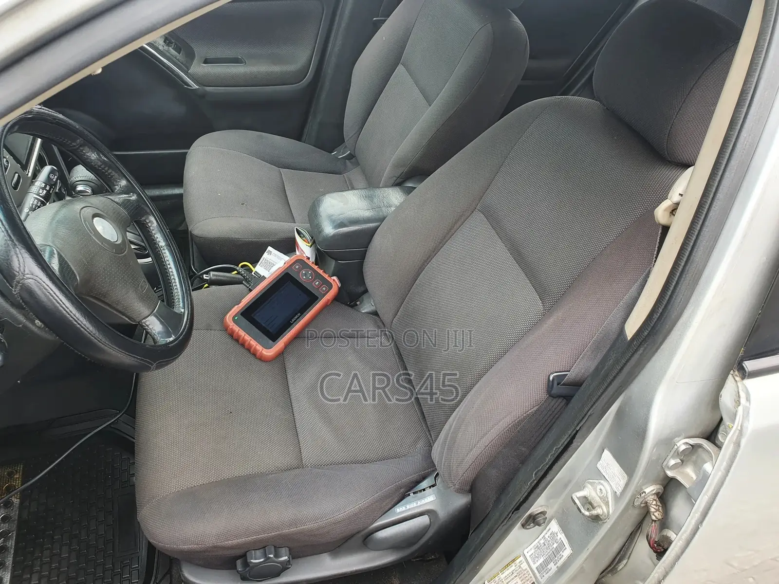Toyota Matrix 2004 Silver