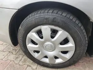 Toyota Matrix 2004 Silver