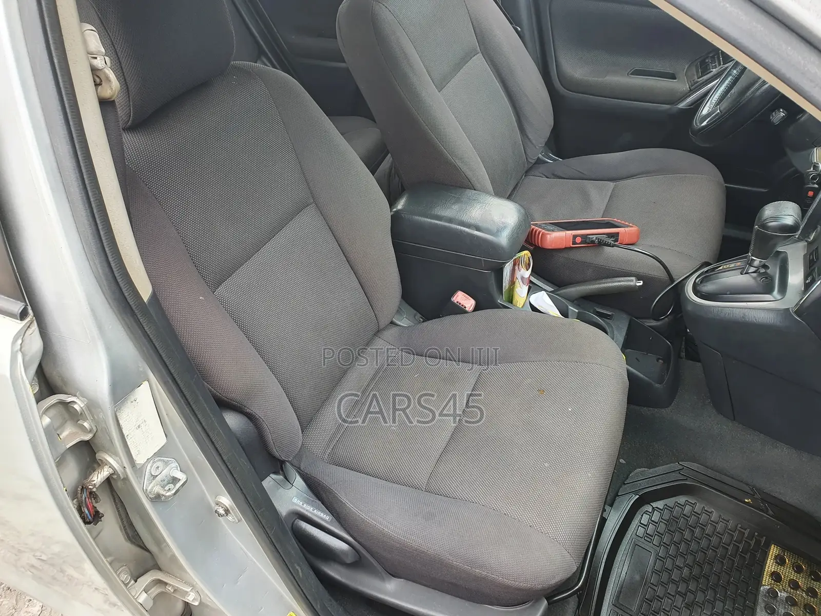 Toyota Matrix 2004 Silver
