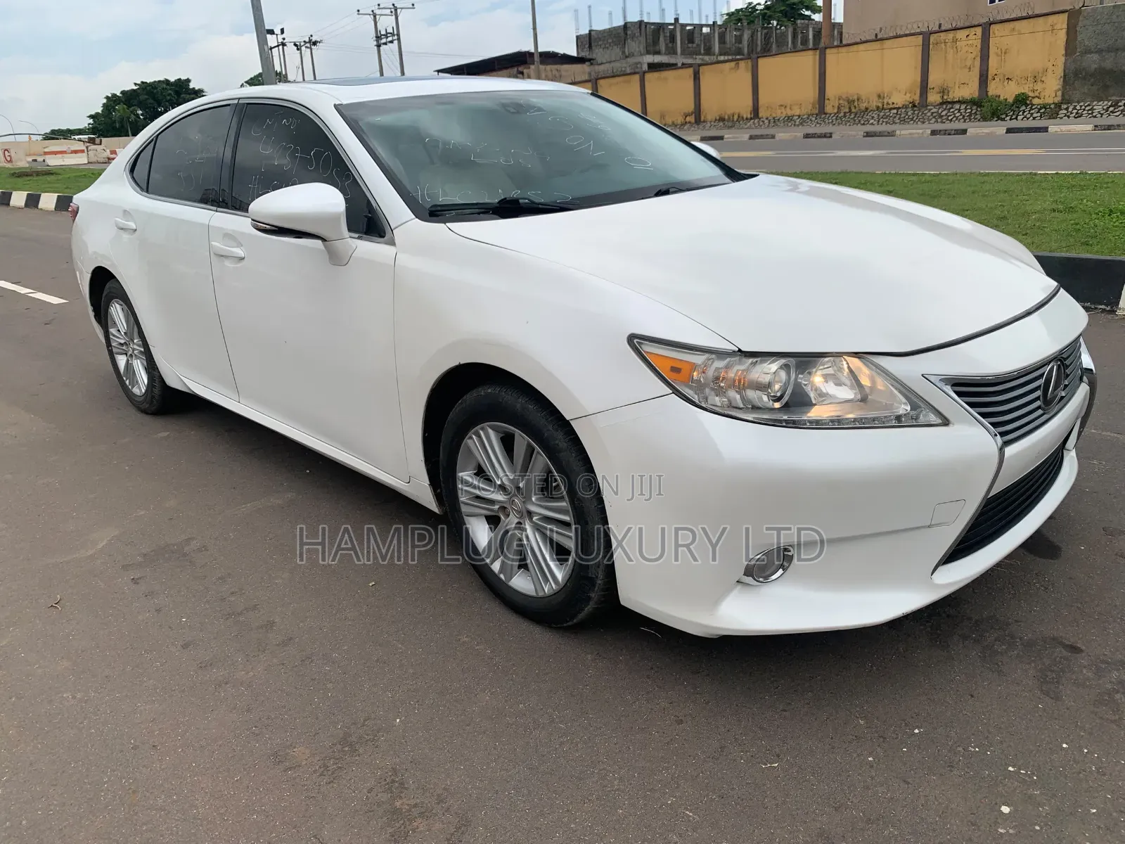Lexus ES 2014 White
