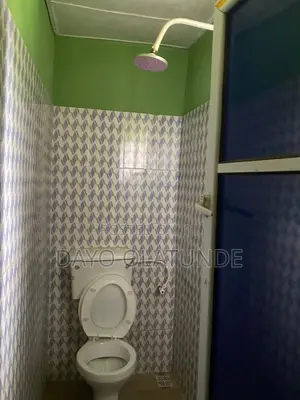 1bdrm Bungalow in Ikorodu Garage for rent
