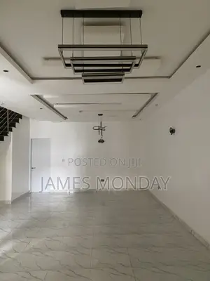 4bdrm Townhouse / Terrace in Estate Craft Ng, Guzape District for rent