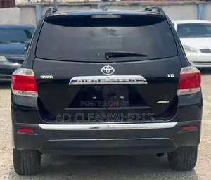 Toyota Highlander 2013 Black