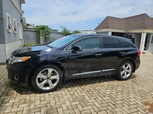 Toyota Venza 2010 Black