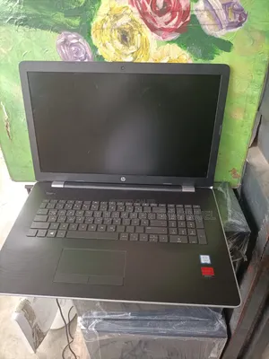 Laptop HP 17-3000 8GB Intel Core i3 HDD 32GB