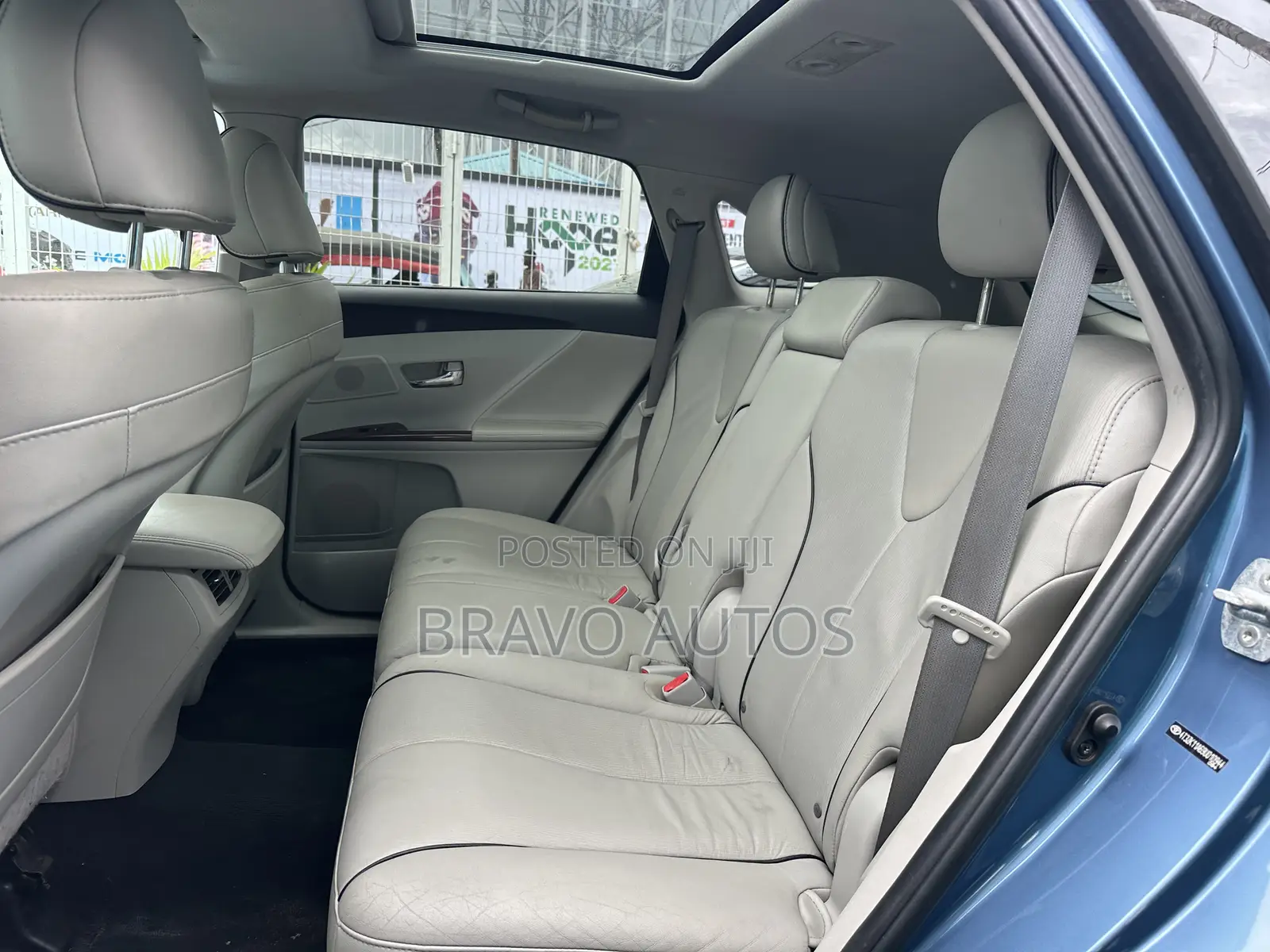 Toyota Venza XLE 2010 Blue