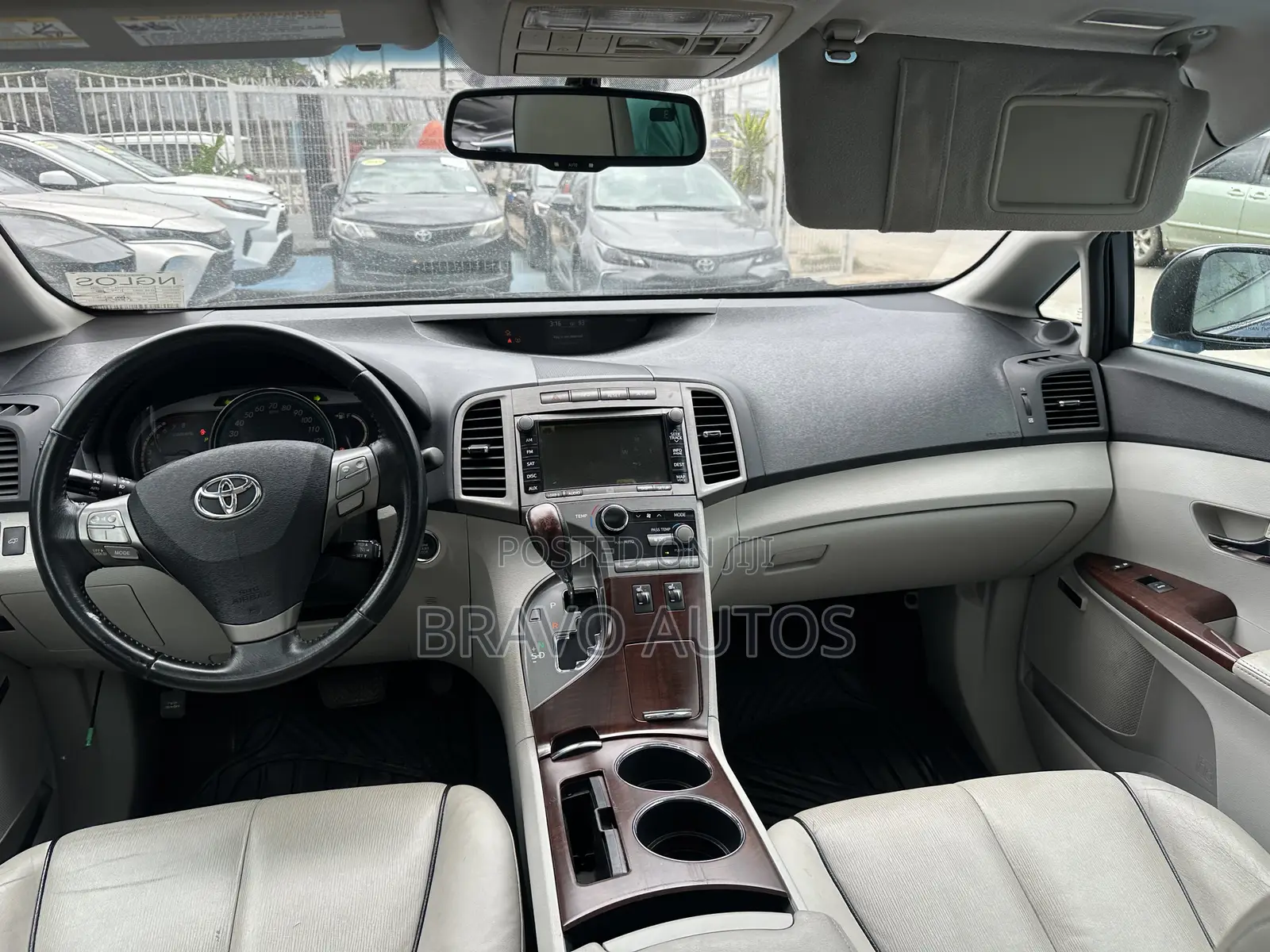 Toyota Venza XLE 2010 Blue