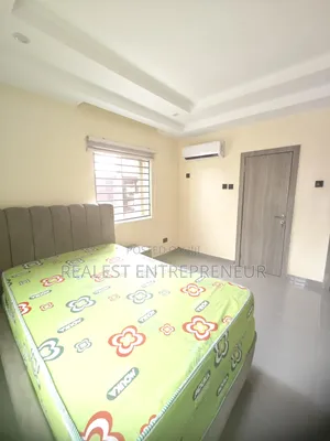Furnished 3bdrm Block of Flats in Lekki Phase 1 for rent