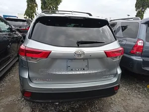 Toyota Highlander 2015 Gray