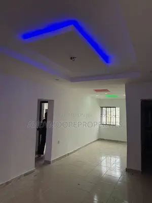 Mini Flat in Ago Palace for rent