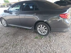 Toyota Corolla 2010 Gray