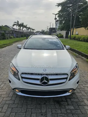 Mercedes-Benz GLA 250 2017 White