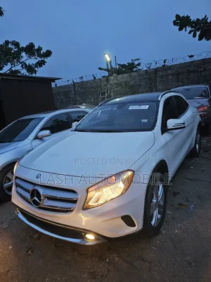 Mercedes-Benz GLA 250 2017 White