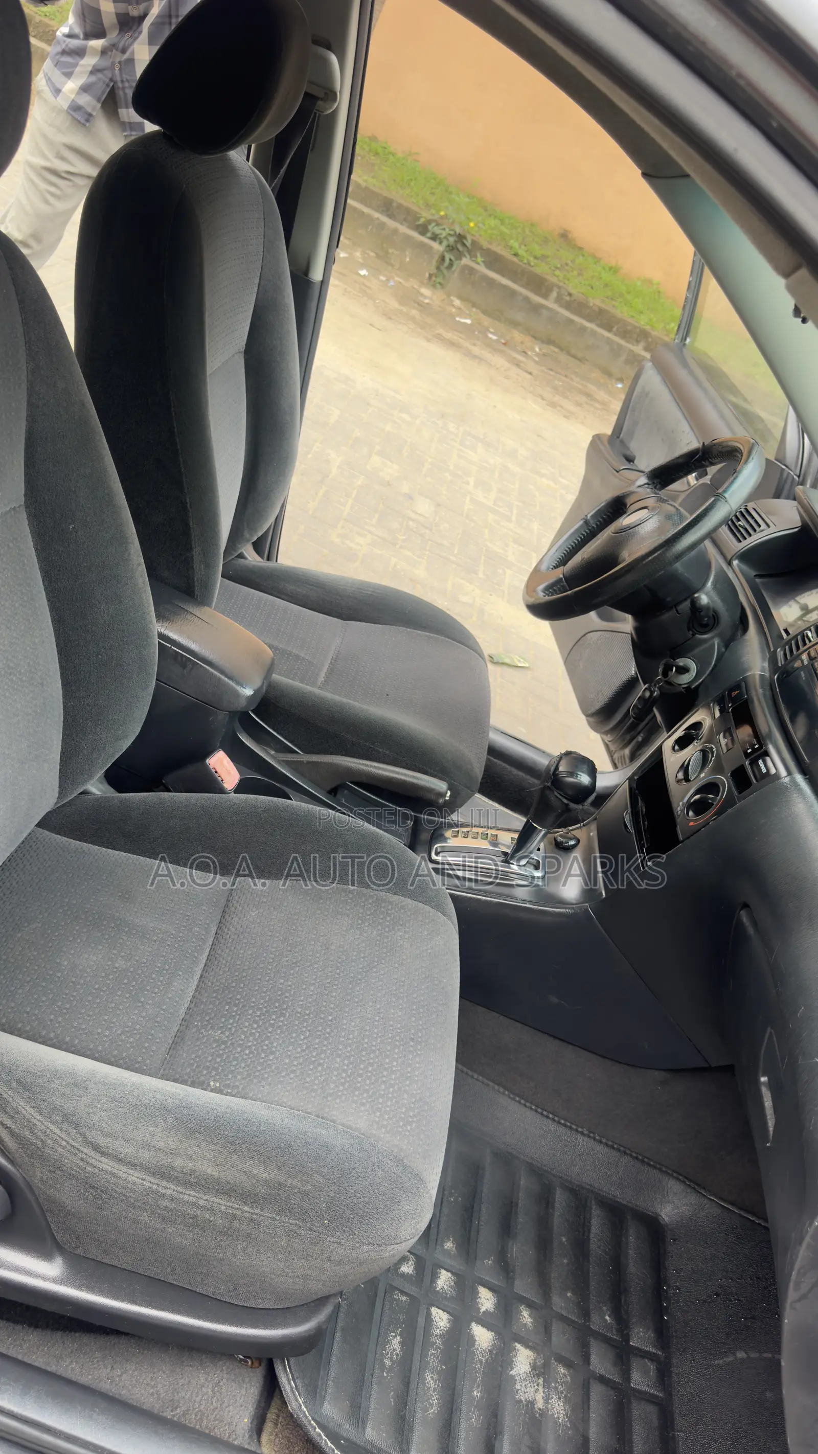 Toyota Corolla 2004 Gray