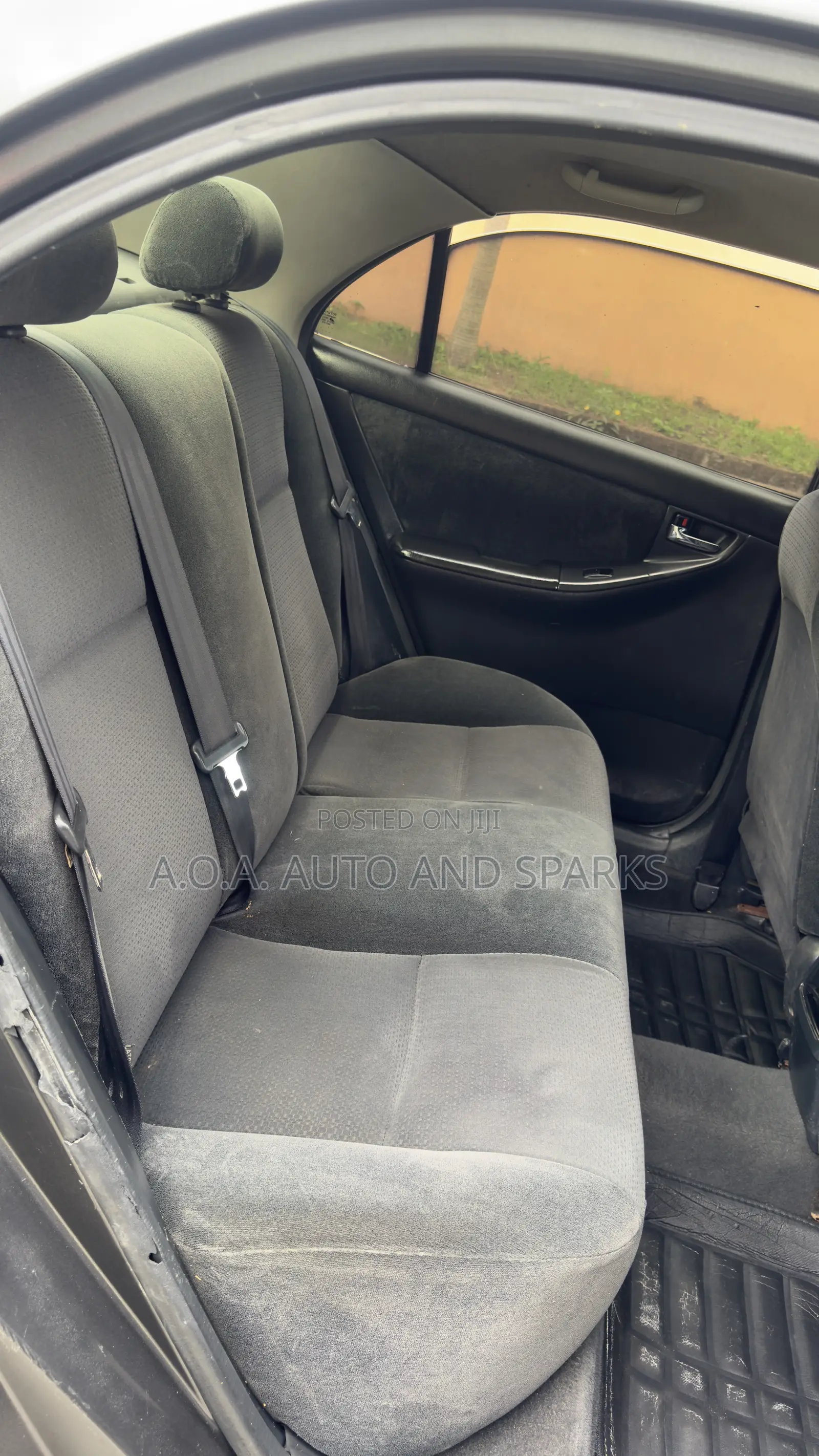 Toyota Corolla 2004 Gray