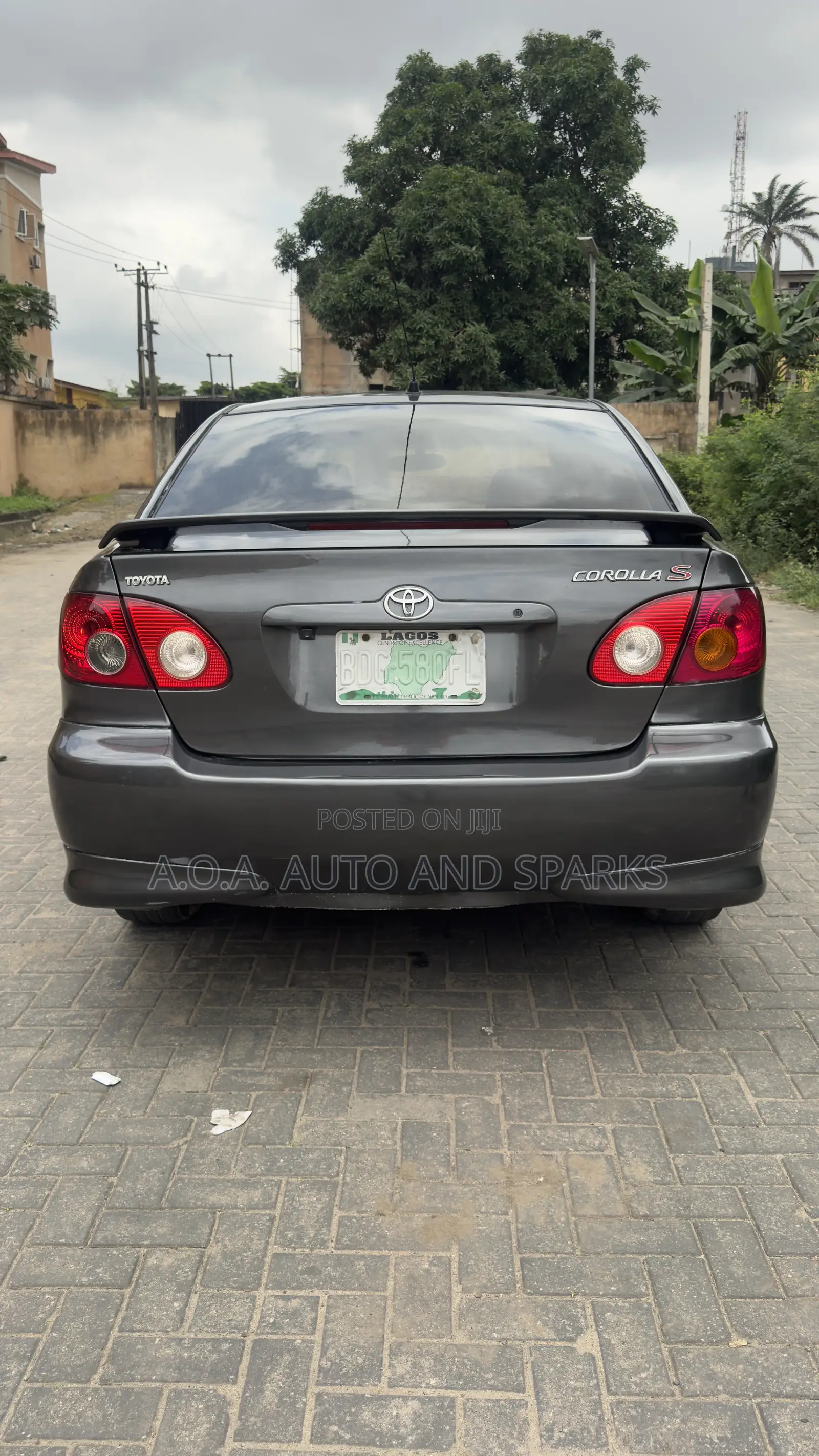 Toyota Corolla 2004 Gray
