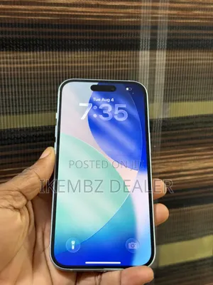 Apple iPhone 15 128 GB