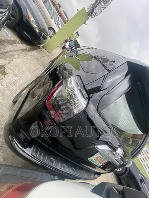 Toyota 4-Runner 2013 Black