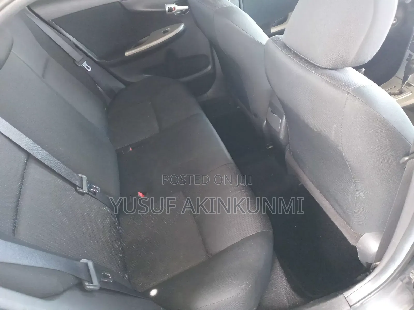 Toyota Corolla 2010 Gray