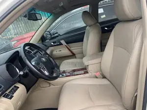 Toyota Highlander 2013 White