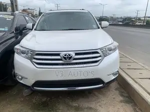 Toyota Highlander 2013 White