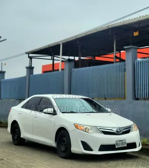 Toyota Camry 2014 White