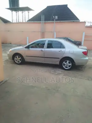 Toyota Corolla 2004 Silver