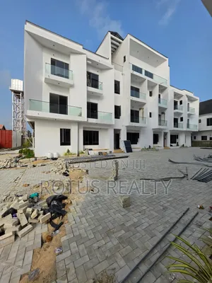 2bdrm Apartment in Victoria Island Extension for sale